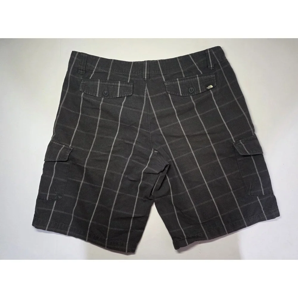The‎ North Face Mens Size 38 Gray Plaid Cargo Shorts